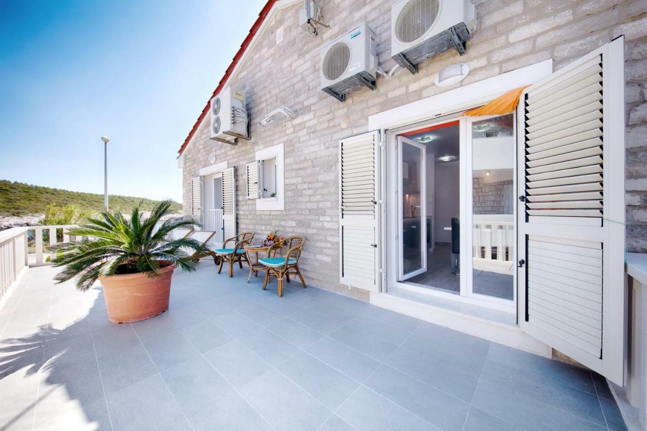 Apartments Dalmatino รูคาวาซ ภายนอก รูปภาพ