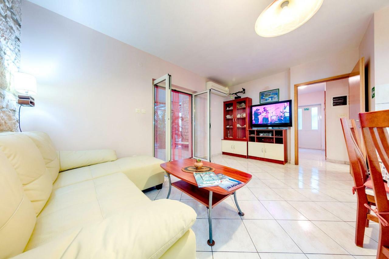 Apartments Dalmatino รูคาวาซ ภายนอก รูปภาพ