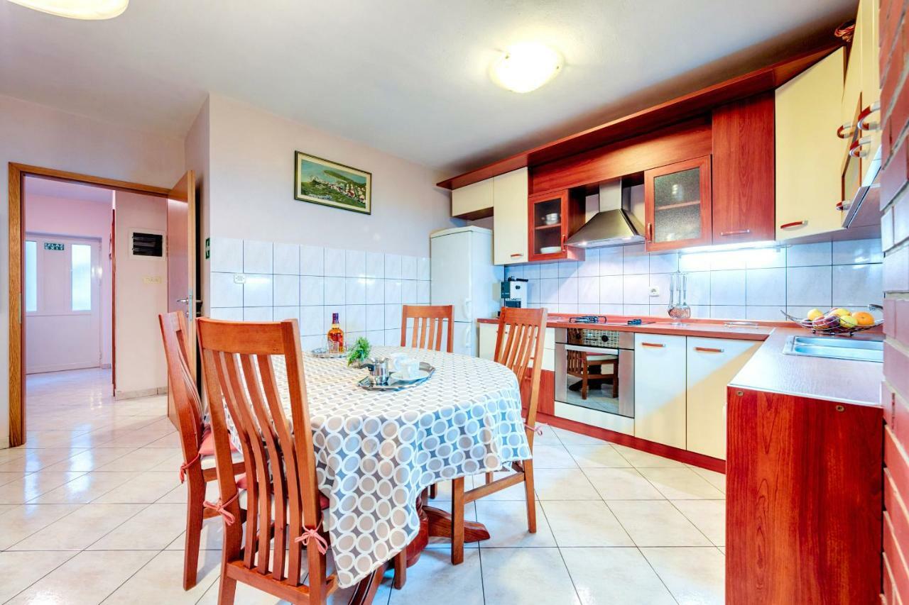 Apartments Dalmatino รูคาวาซ ภายนอก รูปภาพ